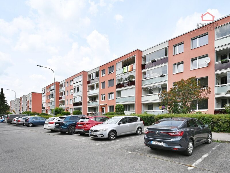 PRAHA 8, BYT 2+kk, 55 m²