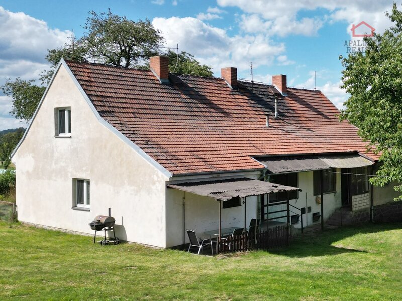 VLČKOVICE - NEUSTUPOV, RODINNÝ DŮM 125 m², POZEMEK 814 m²
