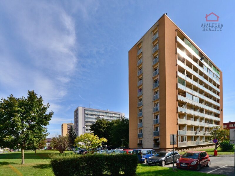 KUTNÁ HORA - HLOUŠKA, BYT 2+1 S LODŽIÍ, 54 m²