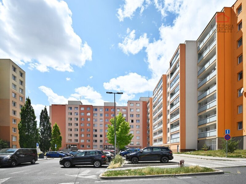 KLADNO, BYT 3+1 S LODŽIÍ, 91 m²