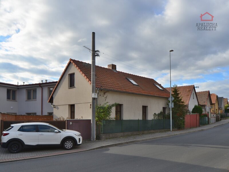 CERHENICE, RD 4+kk, 110 m²